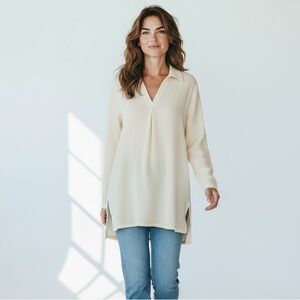 SOFT SURROUNDINGS - SIZE MEDIUM - BUTTER YELLOW GAUZE LIKE FABRIC - TUNIC B11